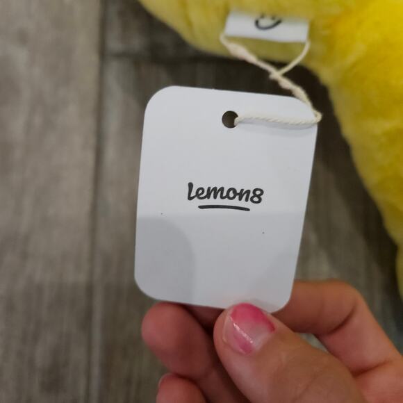 Lemon8 Sleepy Lemo Plush Toy Yellow Lemon Shaped Collectible Promo Plushie NEW - Picture 8 of 10